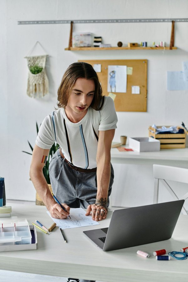 Aménagement d'atelier de bricolage : étapes et choix essentiels